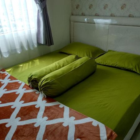 Apartment Comfy 2 Bedroom Nerine Yakarta Exterior foto